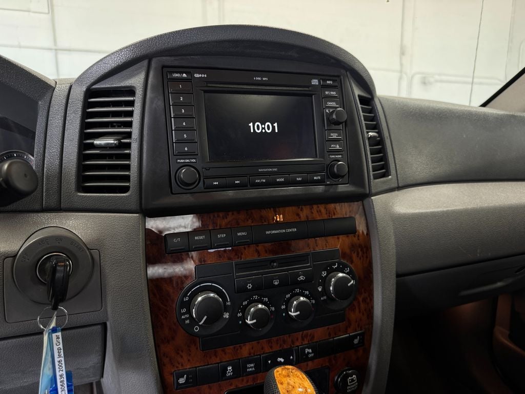 2006 Jeep Grand Cherokee Overland