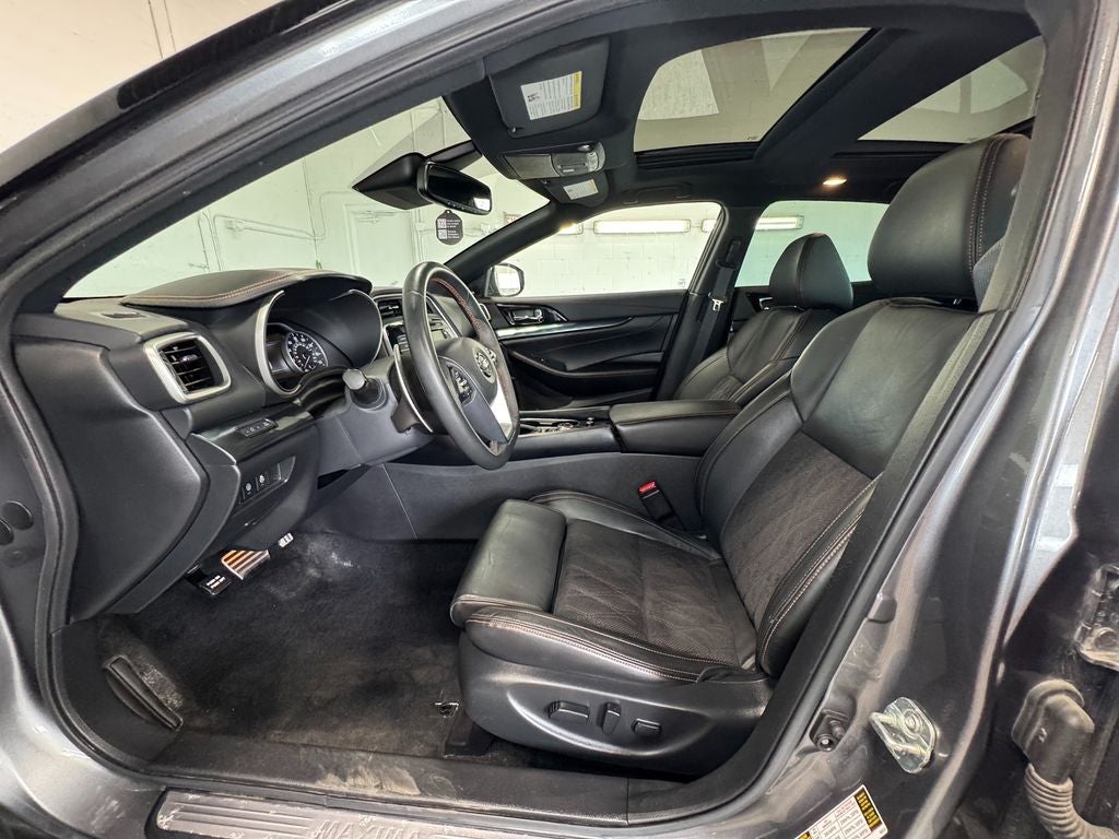 2021 Nissan Maxima SR