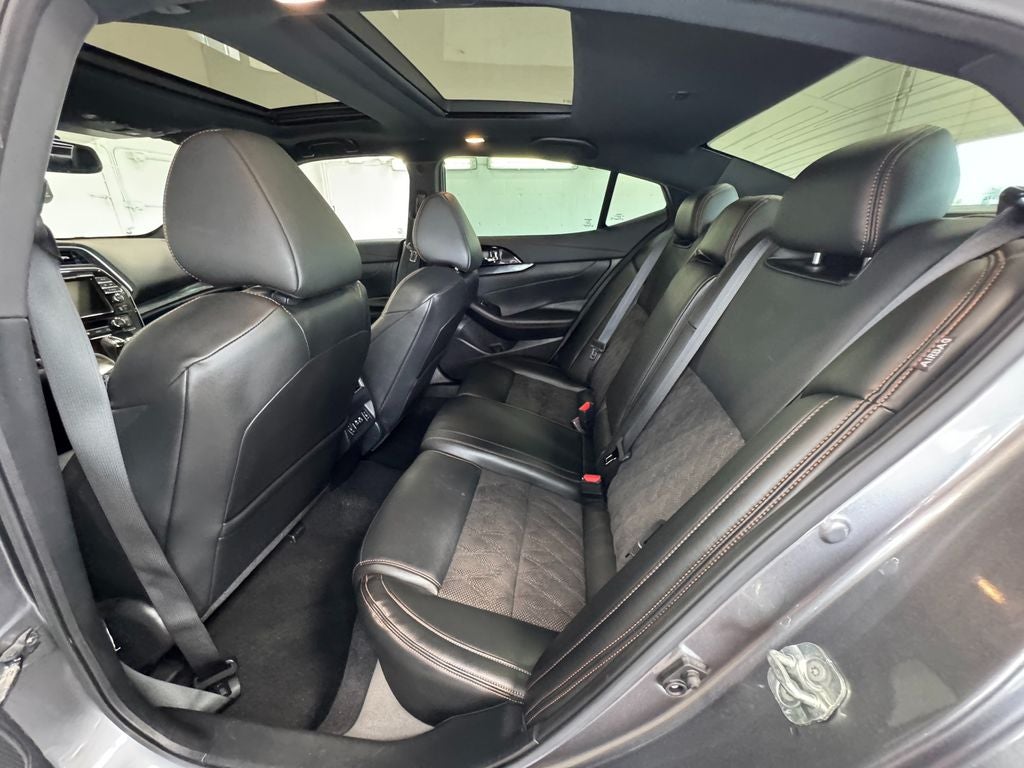 2021 Nissan Maxima SR
