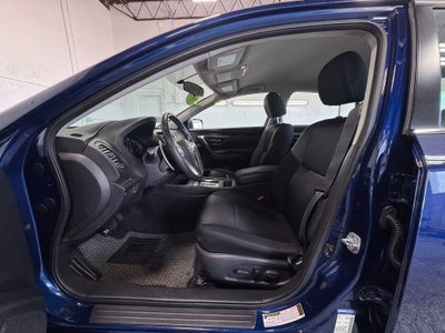 2016 Nissan Altima 2.5 SR