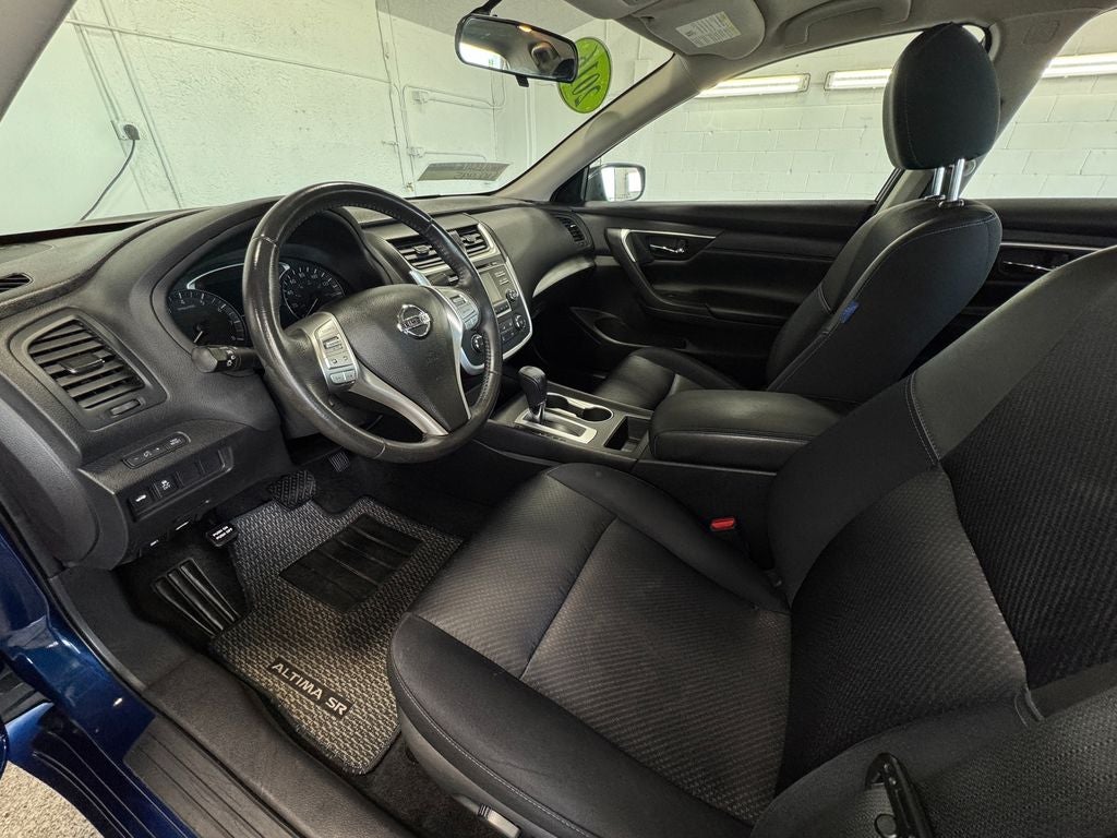 2016 Nissan Altima 2.5 SR