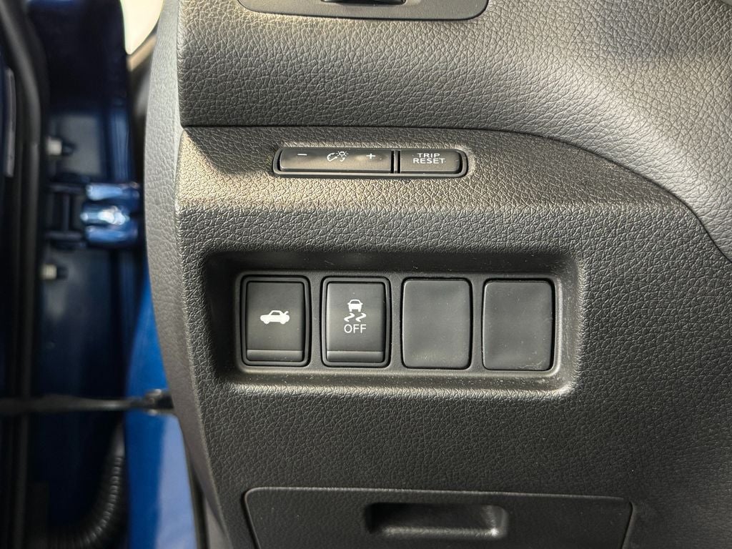2016 Nissan Altima 2.5 SR