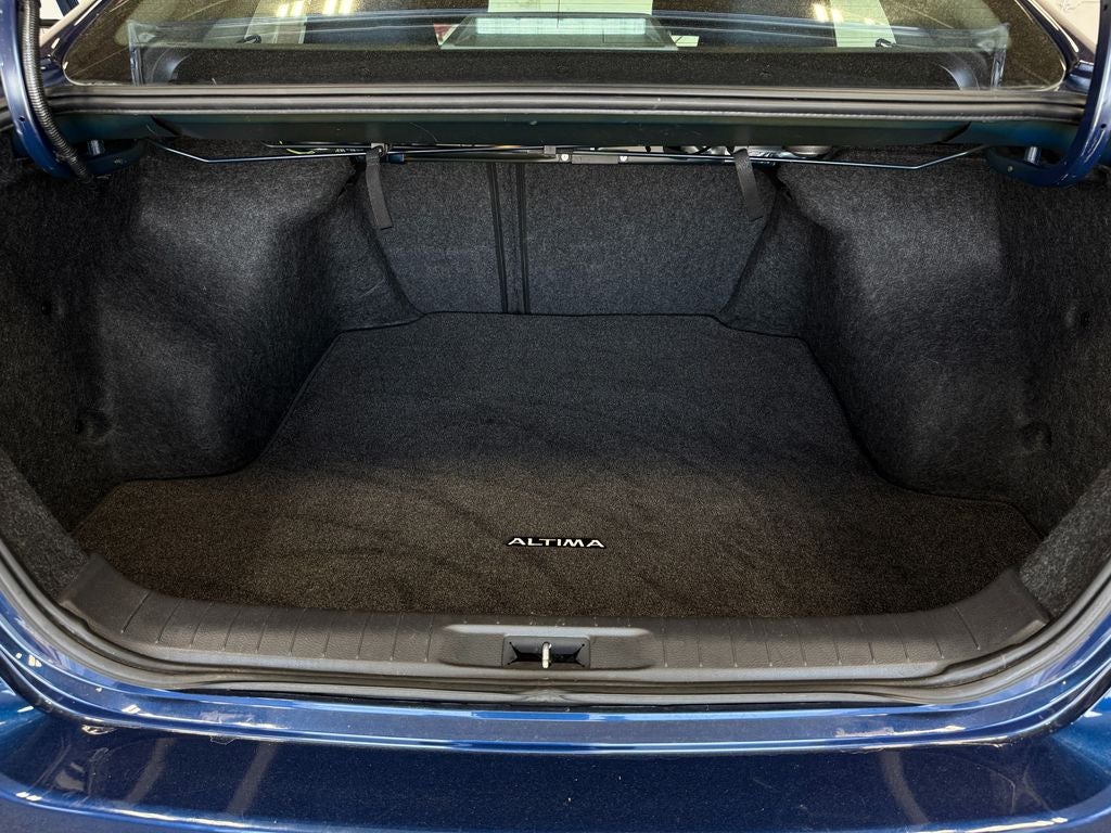 2016 Nissan Altima 2.5 SR