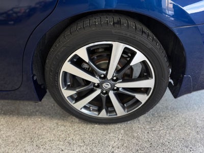 2016 Nissan Altima 2.5 SR