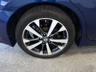 2016 Nissan Altima 2.5 SR