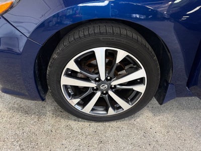 2016 Nissan Altima 2.5 SR