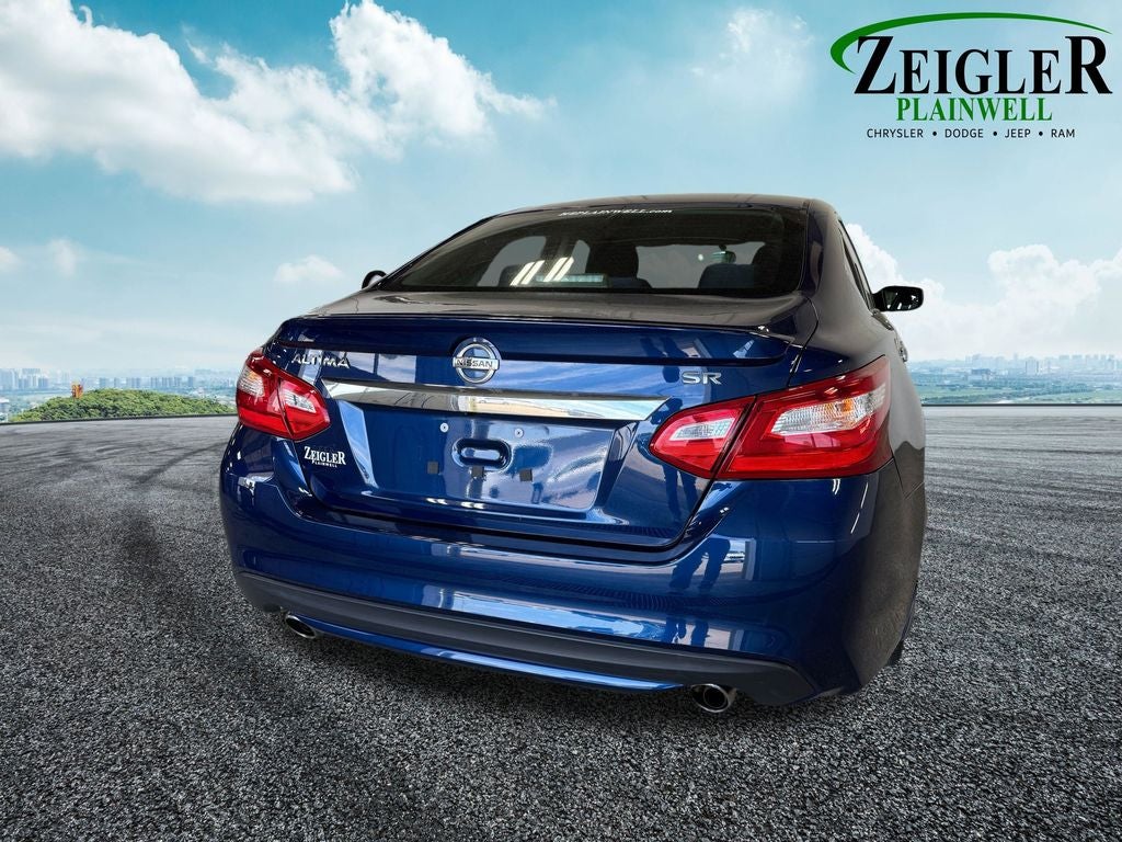 2016 Nissan Altima 2.5 SR