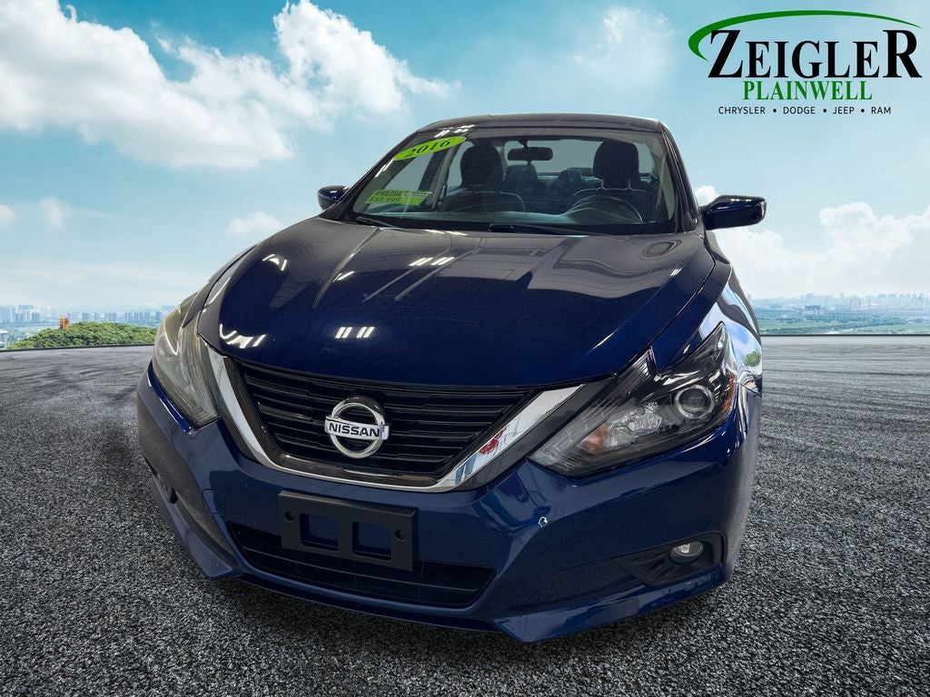 2016 Nissan Altima 2.5 SR