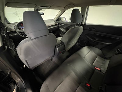 2024 Nissan Altima 2.5 SV NissanConnect featuring Apple CarPlay