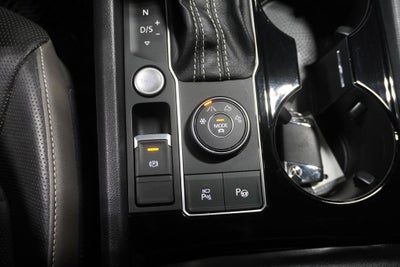 2021 Volkswagen Atlas 3.6L V6 SEL Premium R-Line