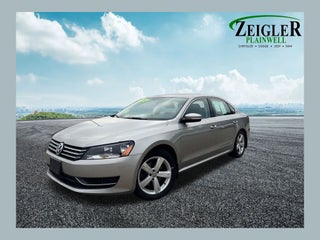 2014 Volkswagen Passat 1.8T SE