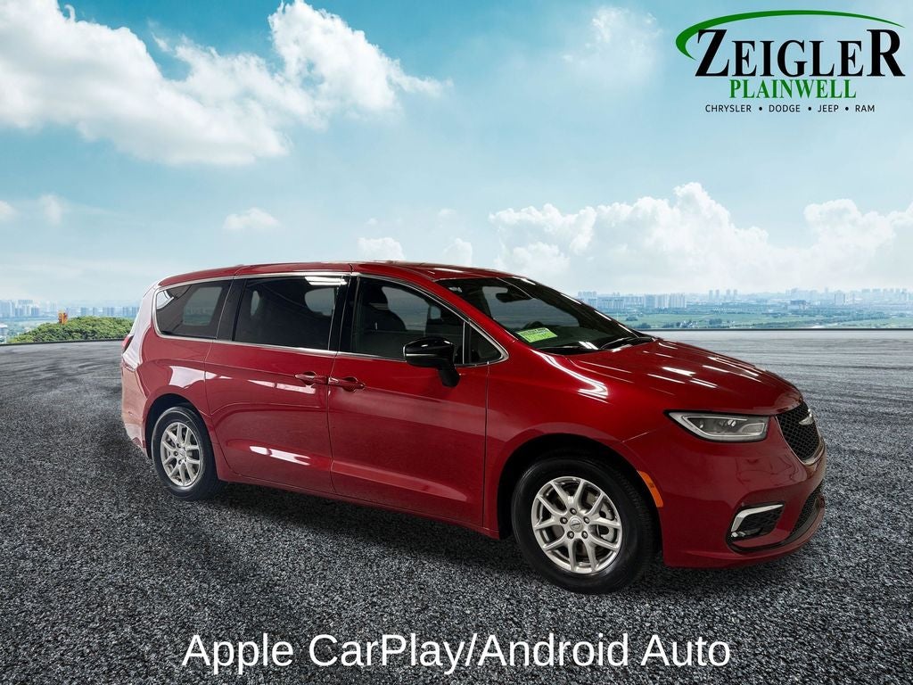 2025 Chrysler Pacifica Select