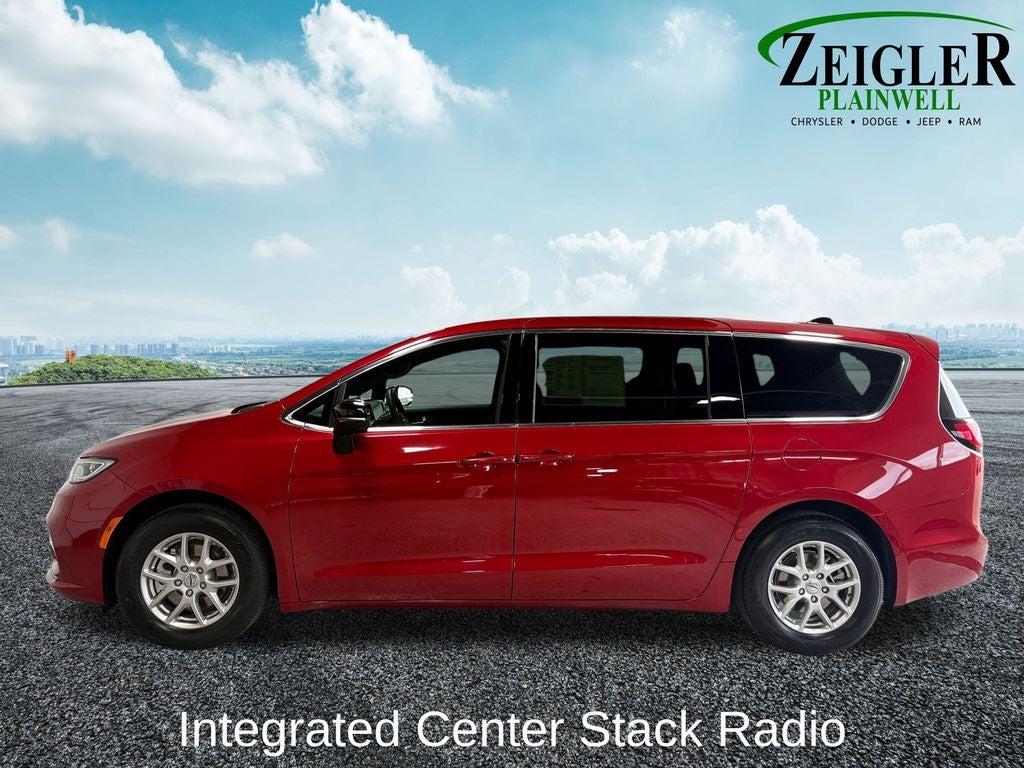 2025 Chrysler Pacifica Select