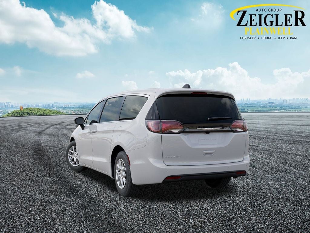 2026 Chrysler Voyager LX