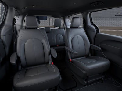 2027 Chrysler Pacifica LX