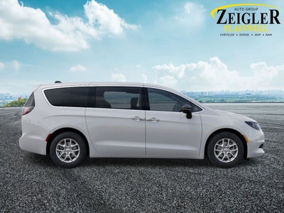 2026 Chrysler Voyager LX