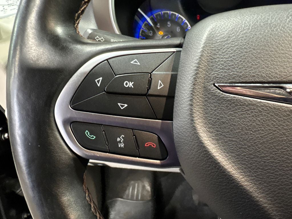 2017 Chrysler Pacifica Touring L Plus