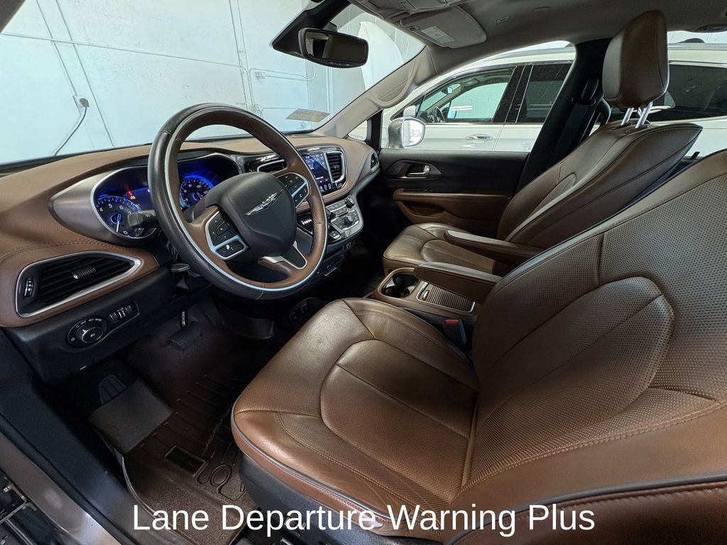 2018 Chrysler Pacifica Limited Advanced SafetyTec Group