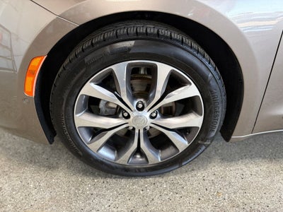 2018 Chrysler Pacifica Limited Advanced SafetyTec Group
