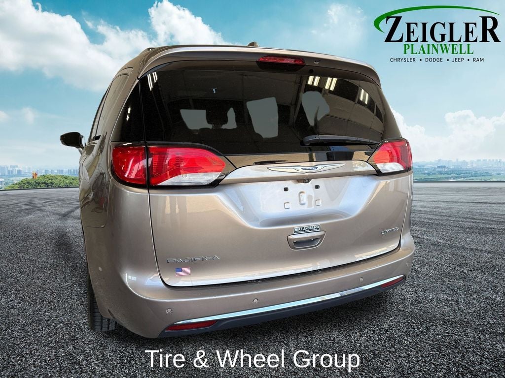 2018 Chrysler Pacifica Limited Advanced SafetyTec Group
