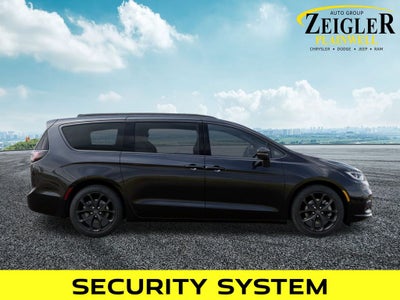 2026 Chrysler Pacifica Select AWD