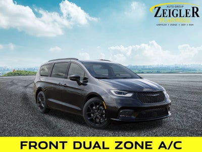 2026 Chrysler Pacifica Select AWD