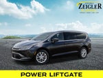 2027 Chrysler Pacifica Select AWD