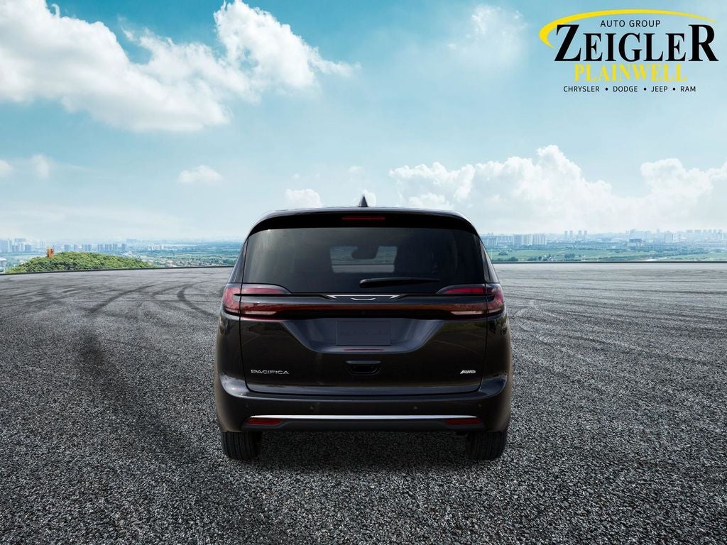 2027 Chrysler Pacifica Select AWD