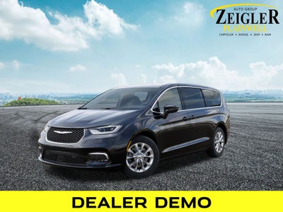 2026 Chrysler Pacifica Select AWD