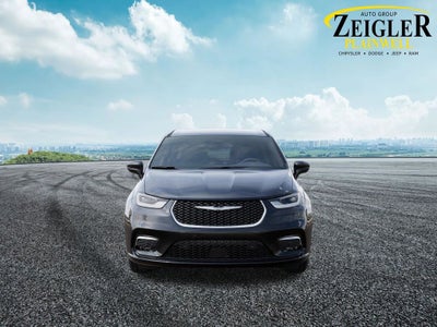 2026 Chrysler Pacifica Select AWD