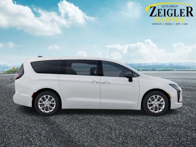 2027 Chrysler Pacifica Select AWD