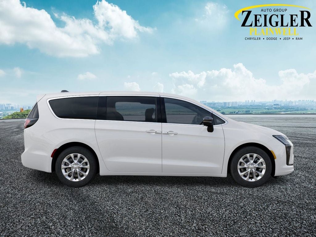 2027 Chrysler Pacifica Select AWD