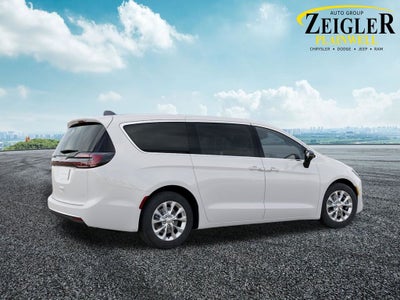 2027 Chrysler Pacifica Select AWD
