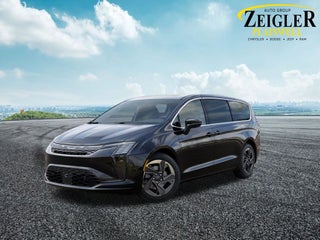 2027 Chrysler Pacifica Limited AWD