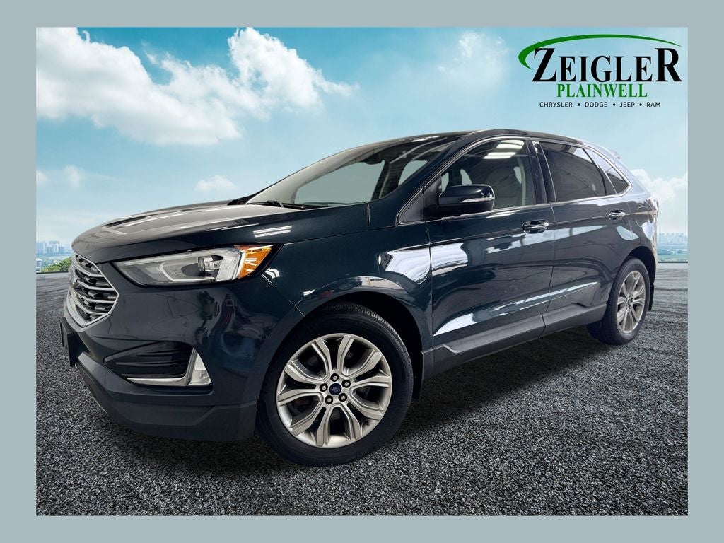 2019 Ford Edge Titanium Panoramic Vista Roof
