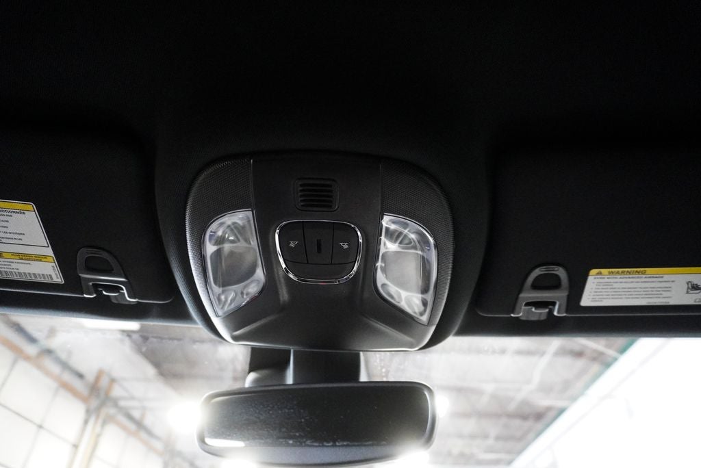 2023 Jeep Compass Latitude Lux Apple CarPlay/Android Auto