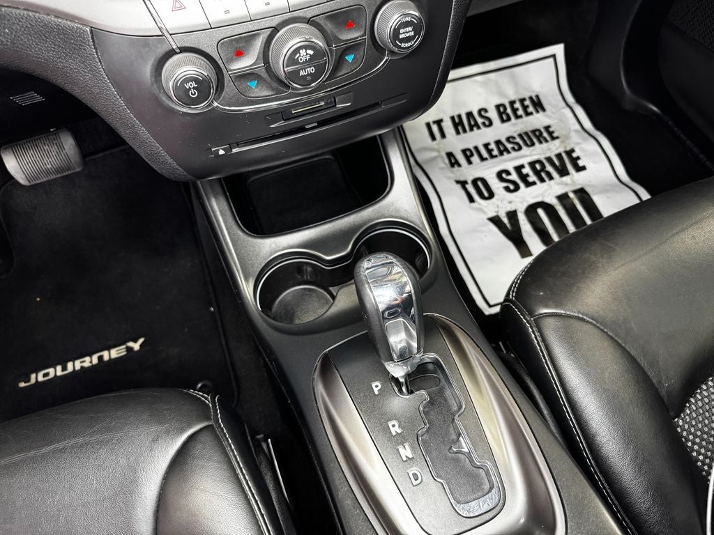 2017 Dodge Journey Crossroad 3rd row seats