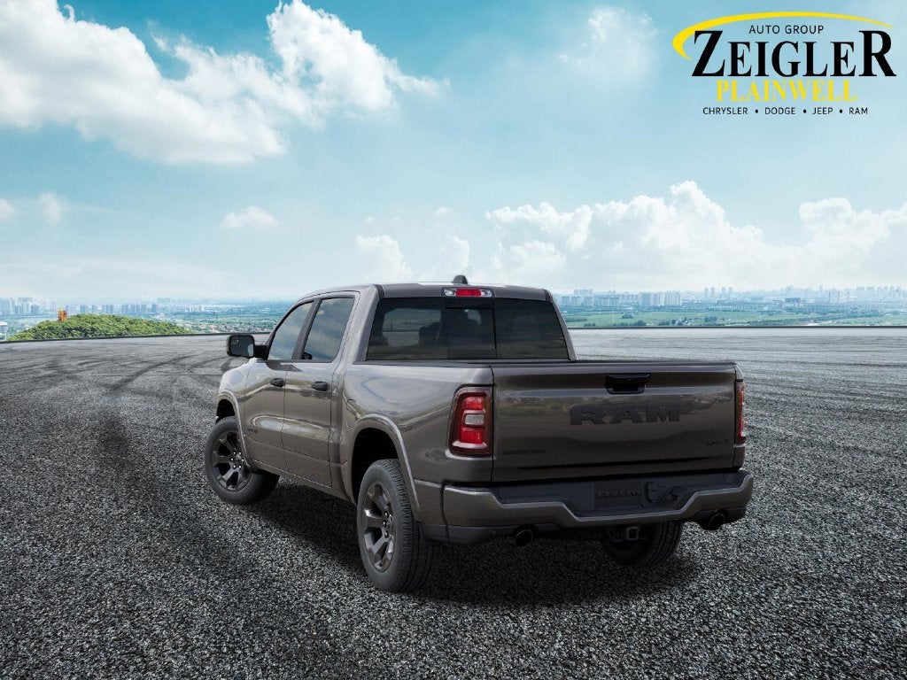 2027 RAM 1500 Big Horn/Lone Star