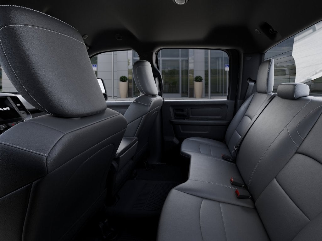2027 RAM 2500 Tradesman 4x4