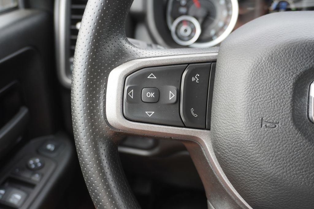 2023 RAM 3500 Tradesman Navigation System & ParkView Rear Back-Up Camera