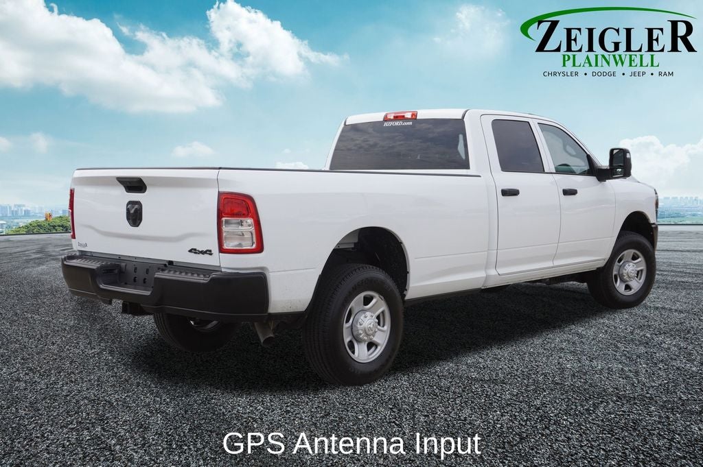 2023 RAM 3500 Tradesman Navigation System & ParkView Rear Back-Up Camera