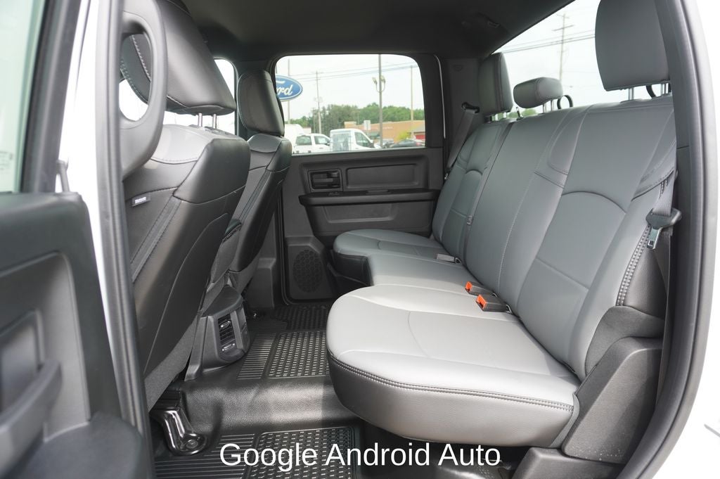 2023 RAM 3500 Tradesman Navigation System & ParkView Rear Back-Up Camera