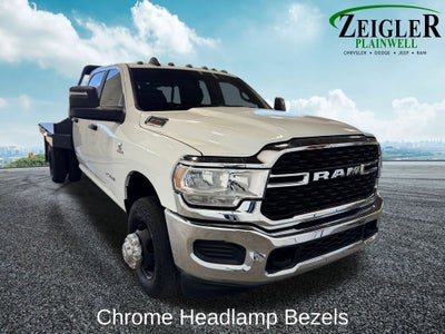 2024 RAM 3500 SLT FLAT BED