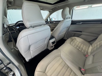 2017 Ford Fusion SE Power Moonroof