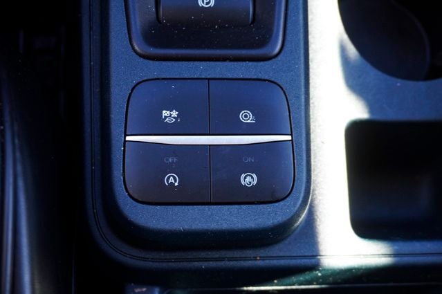 2024 Ford Maverick XL Blue Tooth & Backup Camera