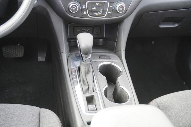 2024 Chevrolet Equinox LT Backup Camera & Bluetooth® For Phone