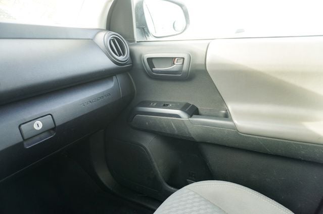 2021 Toyota Tacoma SR Apple CarPlay/Android Auto & Exterior Parking Came