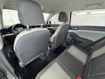 2022 Volkswagen Taos 1.5T S Alloy wheels