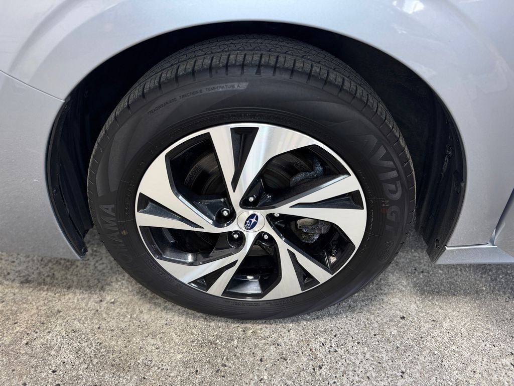 2025 Subaru Legacy Base