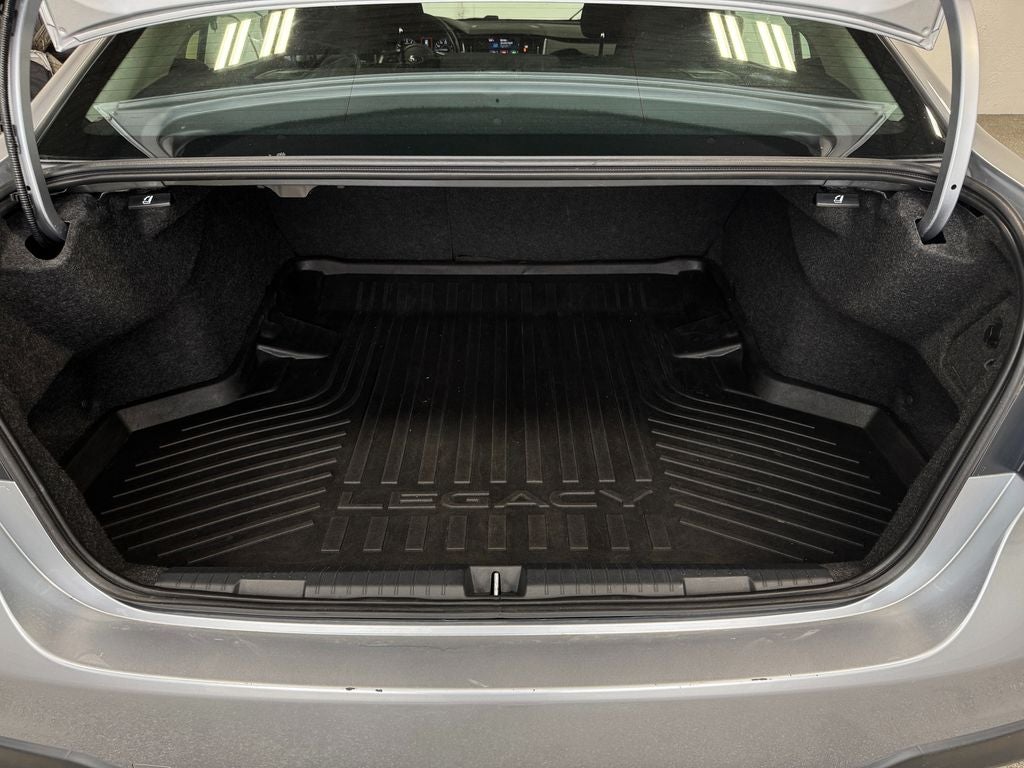 2022 Subaru Legacy Premium Heated front seats